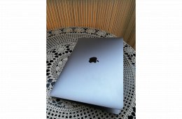 Eladó MacBook Air 13