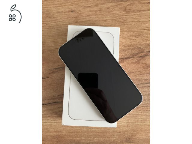 Apple iPhone 17 -- fehér -- 3 év gyári garancia + minőségi tokok + üvegfóliák