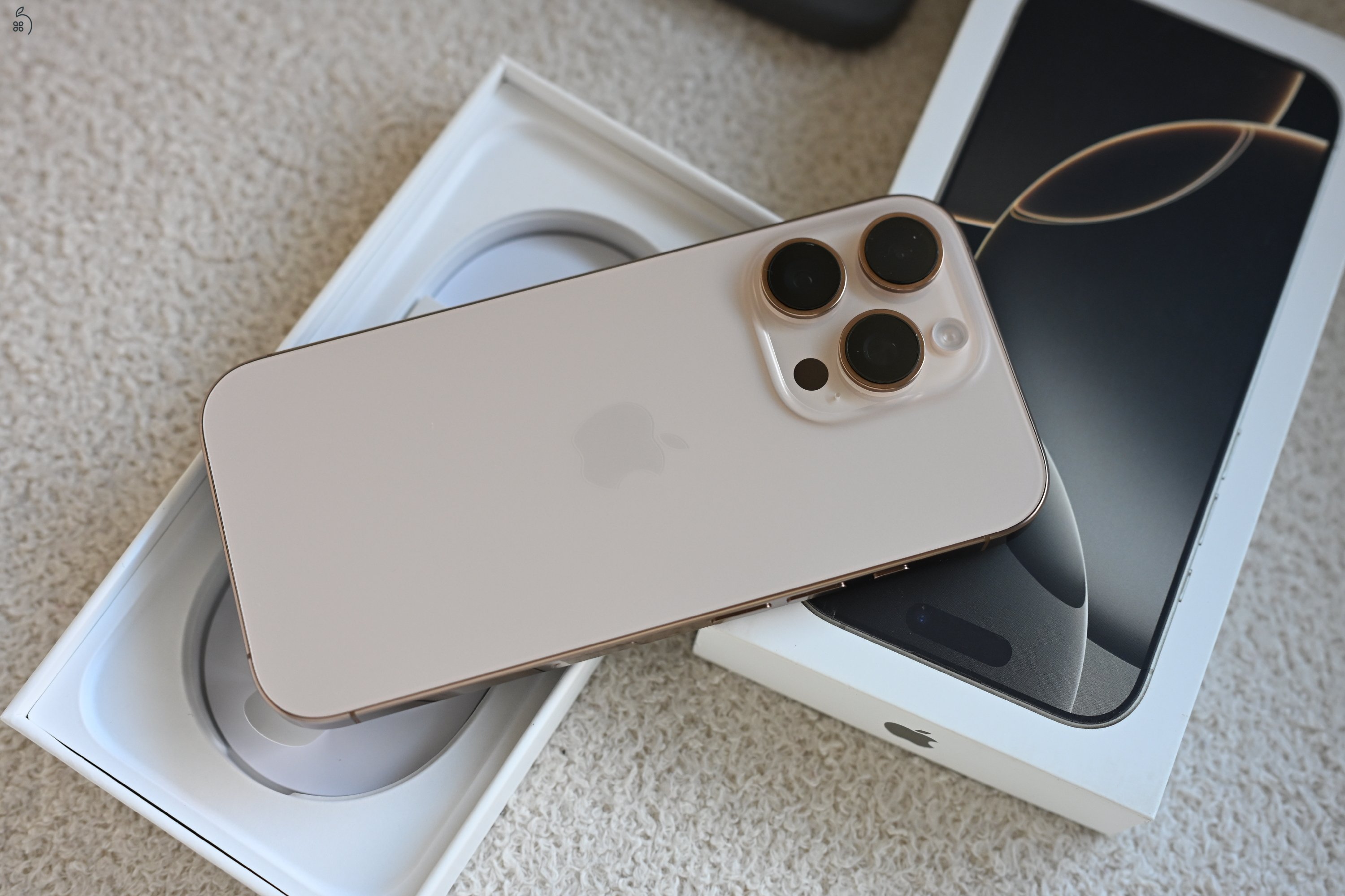 iPhone 16 Pro 128 GB, hibátlan