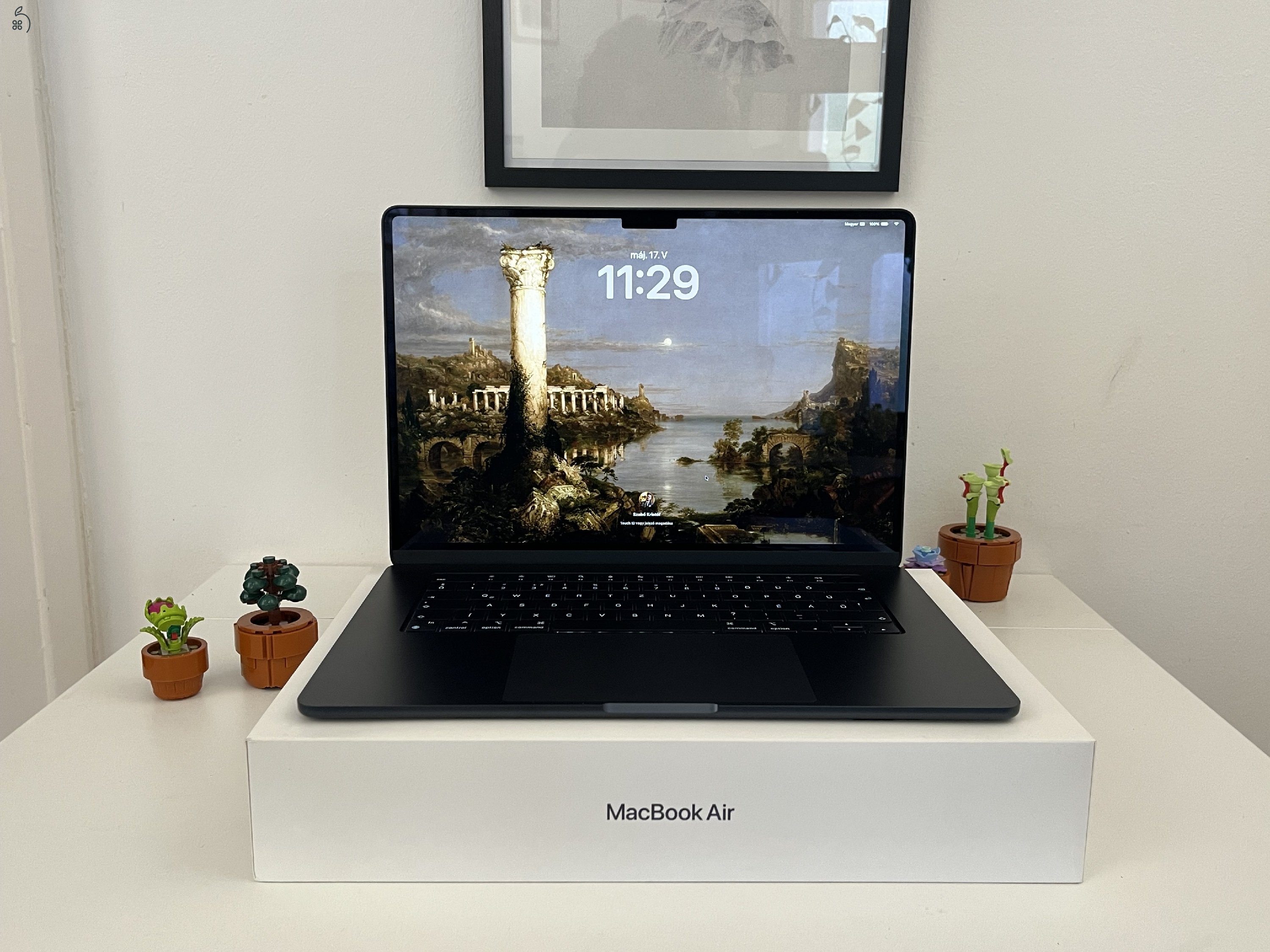 MacBook Air 15” M3 Éjfekete (2024) – ritka 15”-os modell