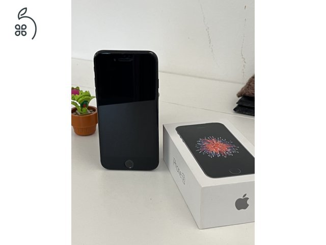 Eladó iPhone SE 2020 64 GB: felújított akkumulátor és kijelző