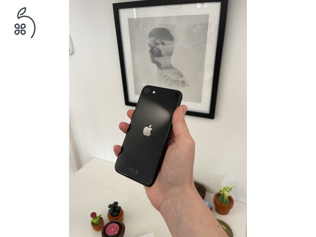 Eladó iPhone SE 2020 64 GB: felújított akkumulátor és kijelző