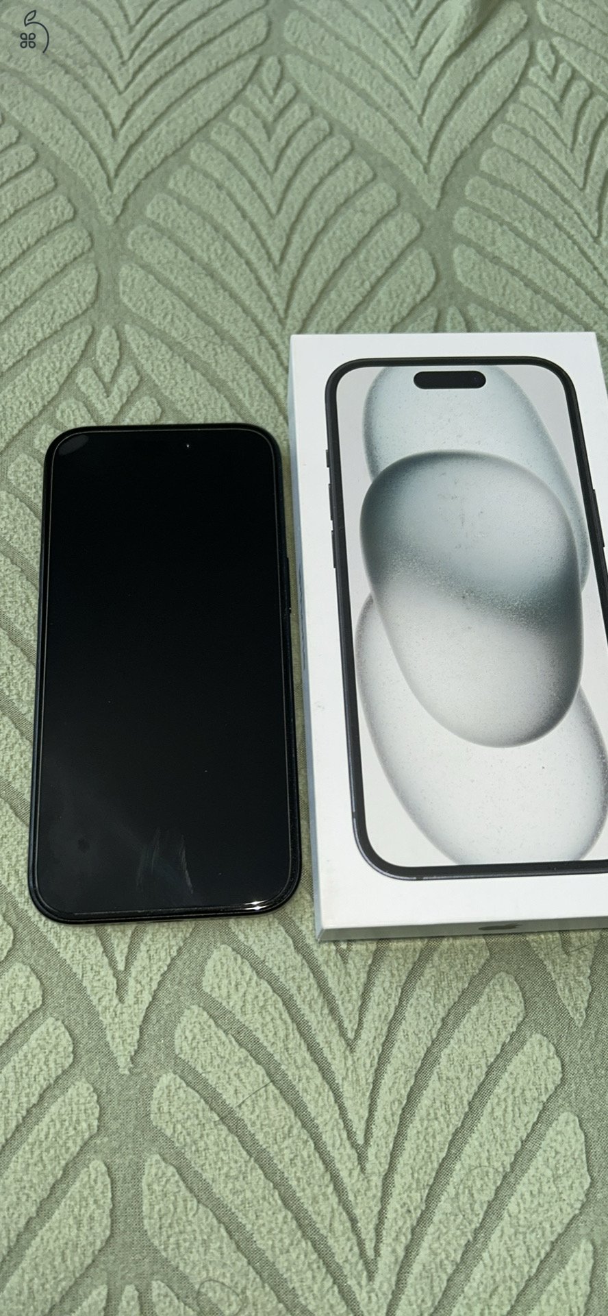 Iphone 15 128 GB fekete 89%
