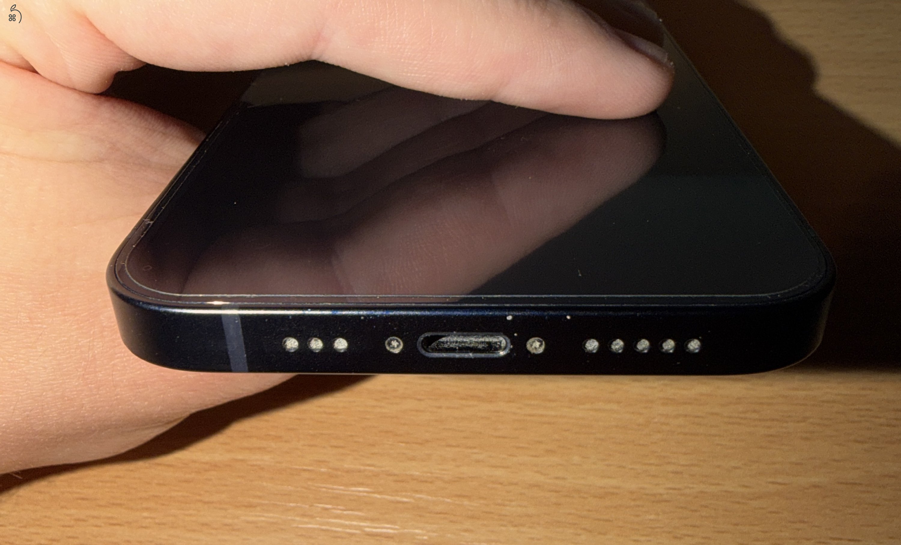iPhone 12 64 GB 93% gyári akku