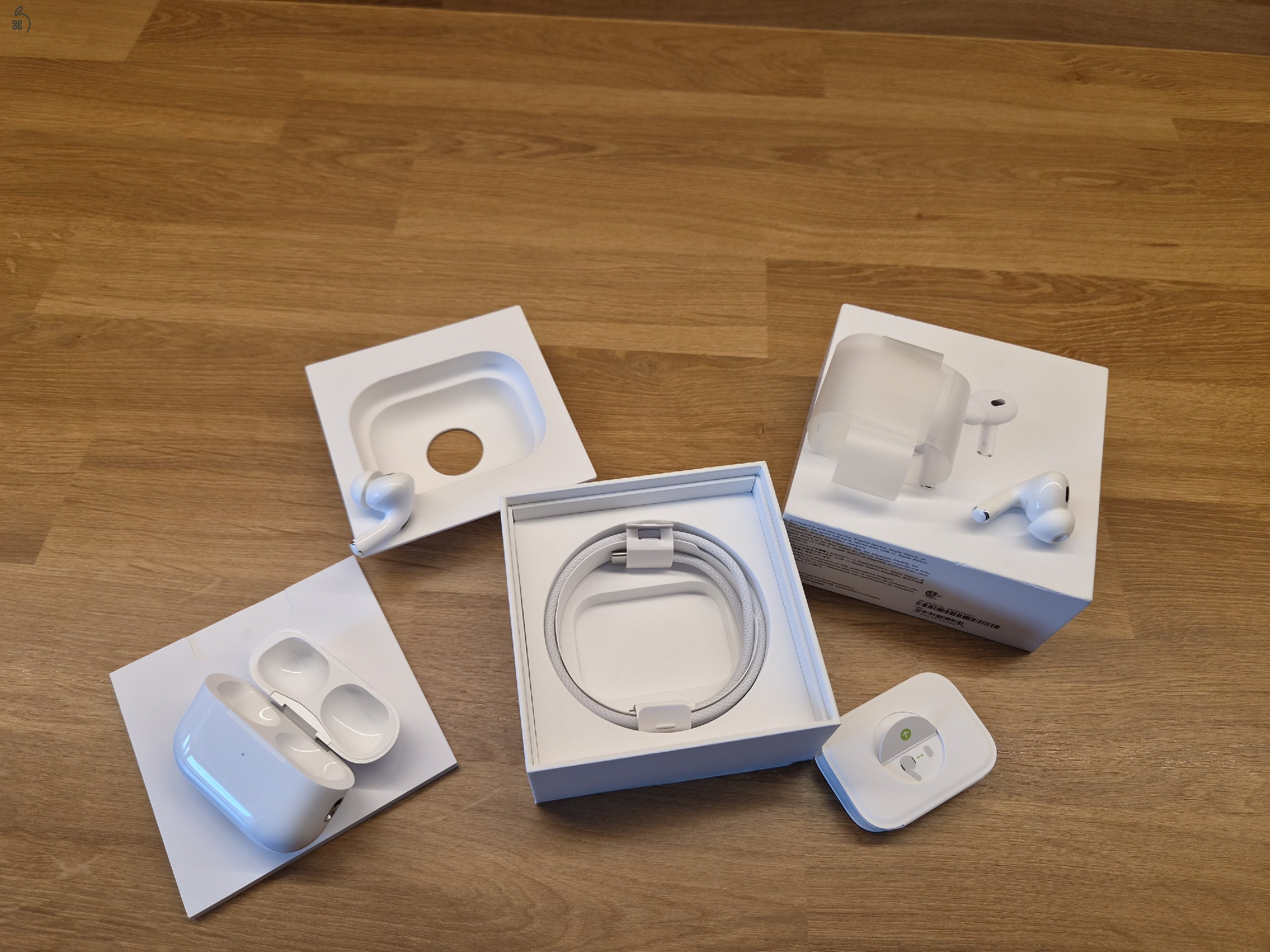 Eredeti Apple AirPods Pro 2 (USB-C) Karcmentes, dobozában
