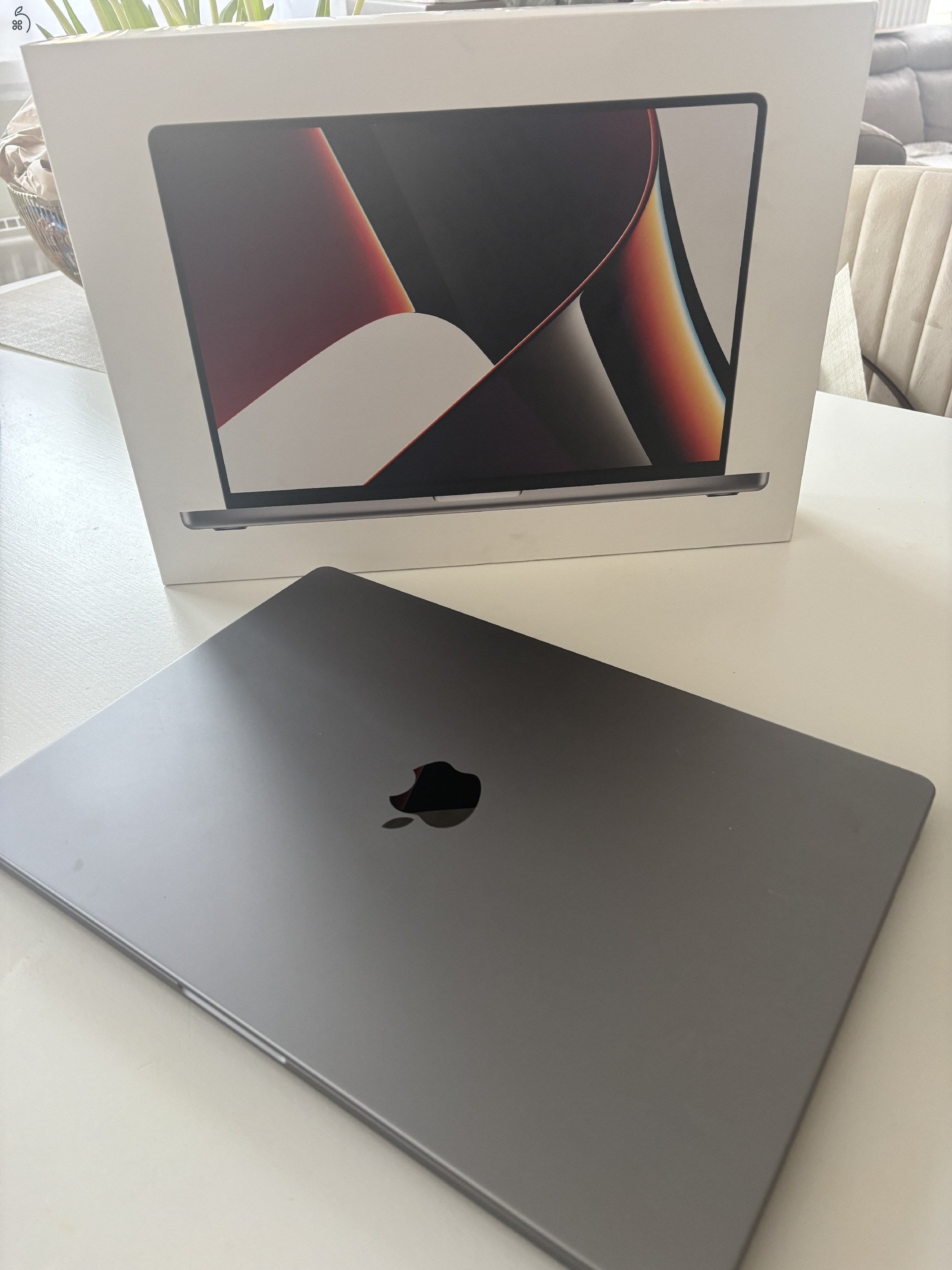 ????️ Apple MacBook Pro 16