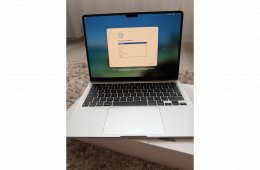 MacBook Air 13,6 M2 eladó