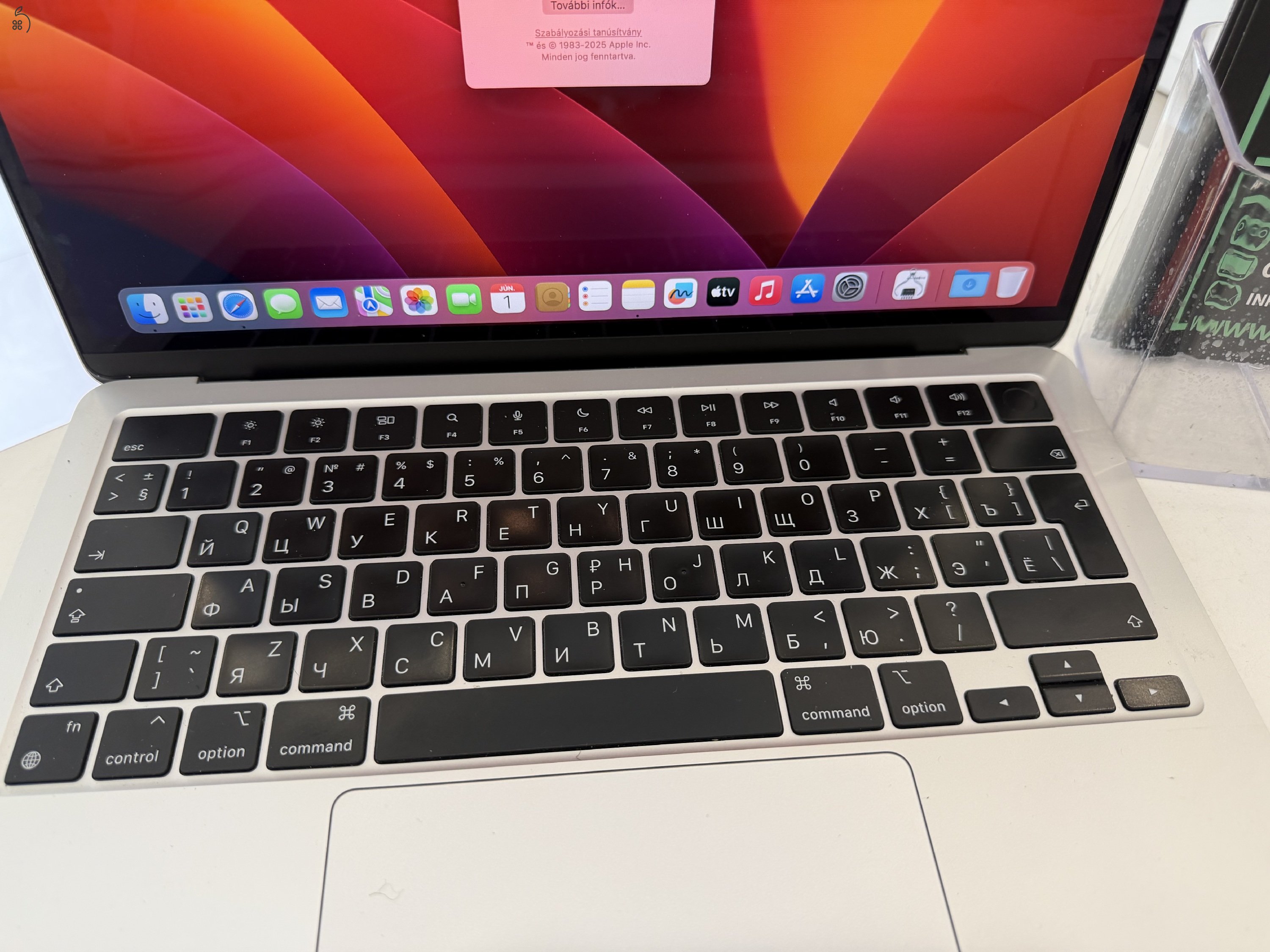 MacBook Air M2 8GB/256ssd/Megkímélt/1 hónap gar./Akku 85%/p4909