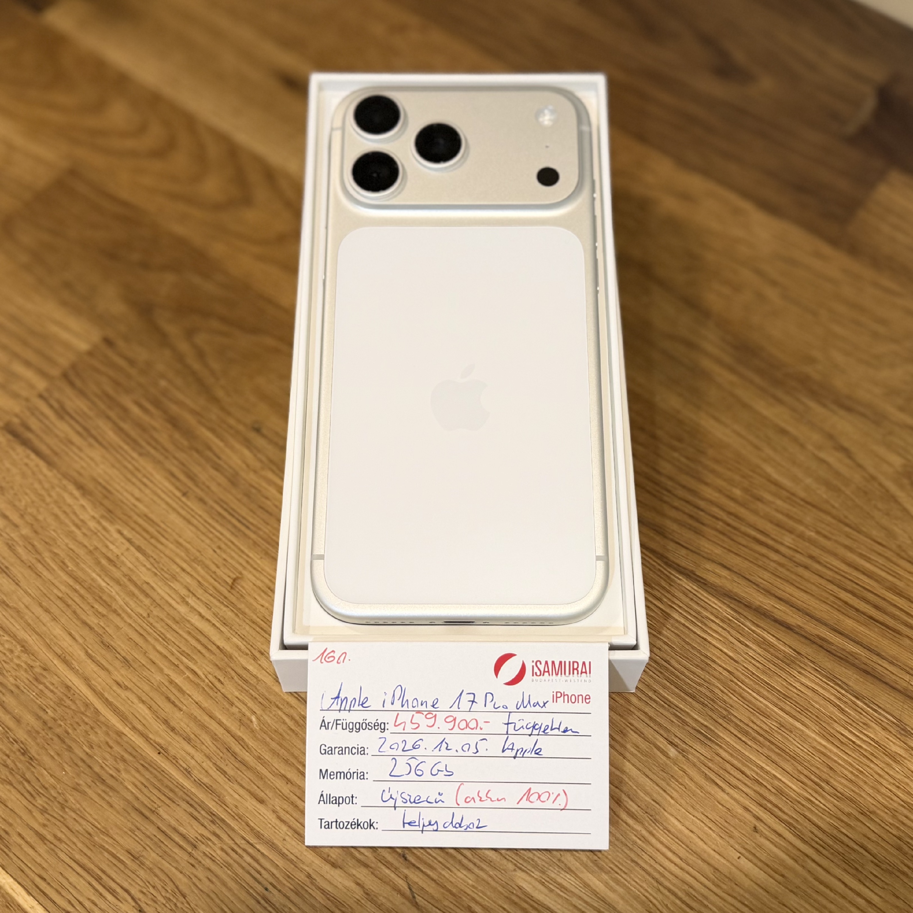 Apple iPhone 17 Pro Max - 256GB - Silver - Újszerű - Akku 100% - 2026.12.05. Apple (162.)