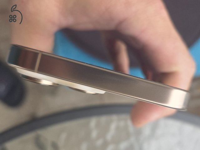 iPhone 16 Pro Max - 256GB, Desert Titanium, makulátlan