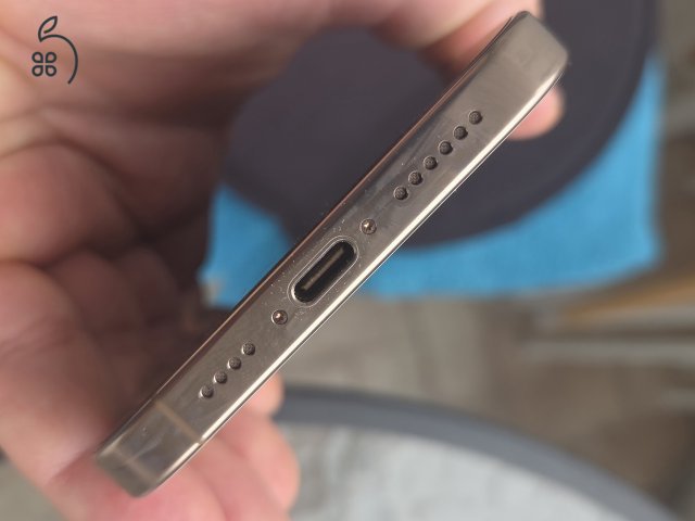 iPhone 16 Pro Max - 256GB, Desert Titanium, makulátlan