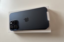 Új iPhone 15 Pro Max független kék Akksi 100%