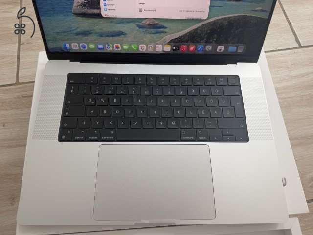 Szinte Új Macbook Pro 16