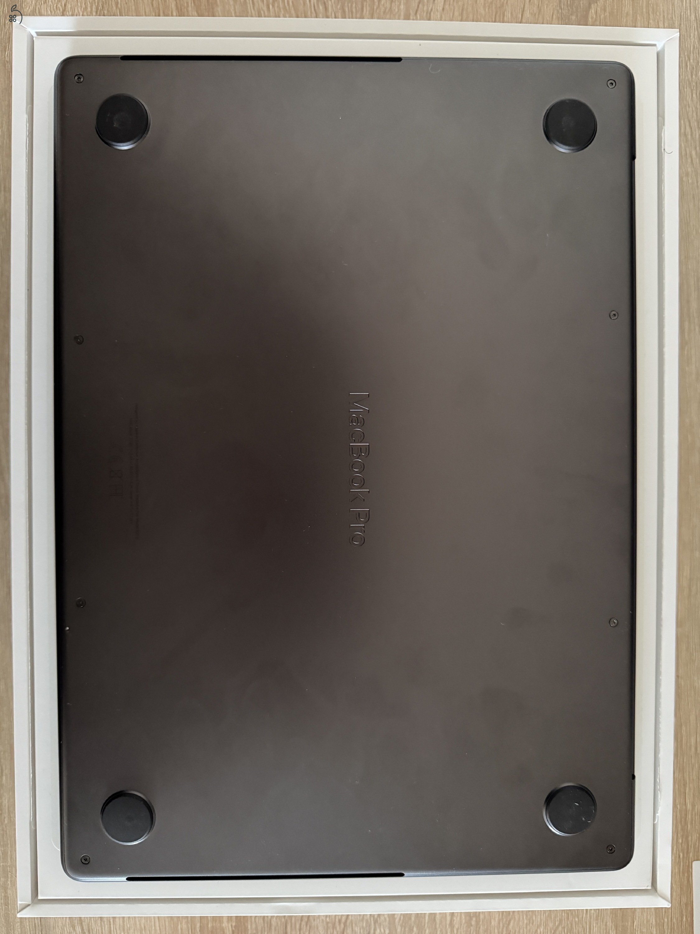 Apple Macbook Pro 14