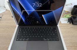 Apple Macbook Pro 14