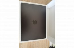 Apple Macbook Pro 14