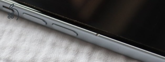 Eladóvá váltak egyben vagy külön-külön a képeken látható Apple termékek.
