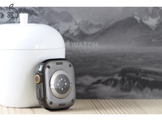 Apple Watch Ultra 3 asztrofekete A US-8142