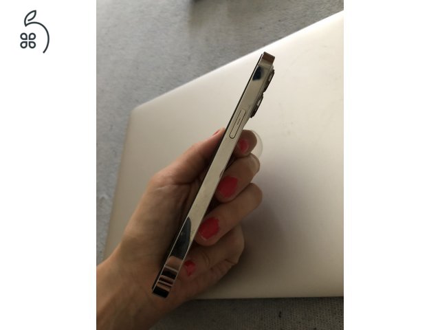 Eladó karcmentes, szép állapotú Iphone 13Pro