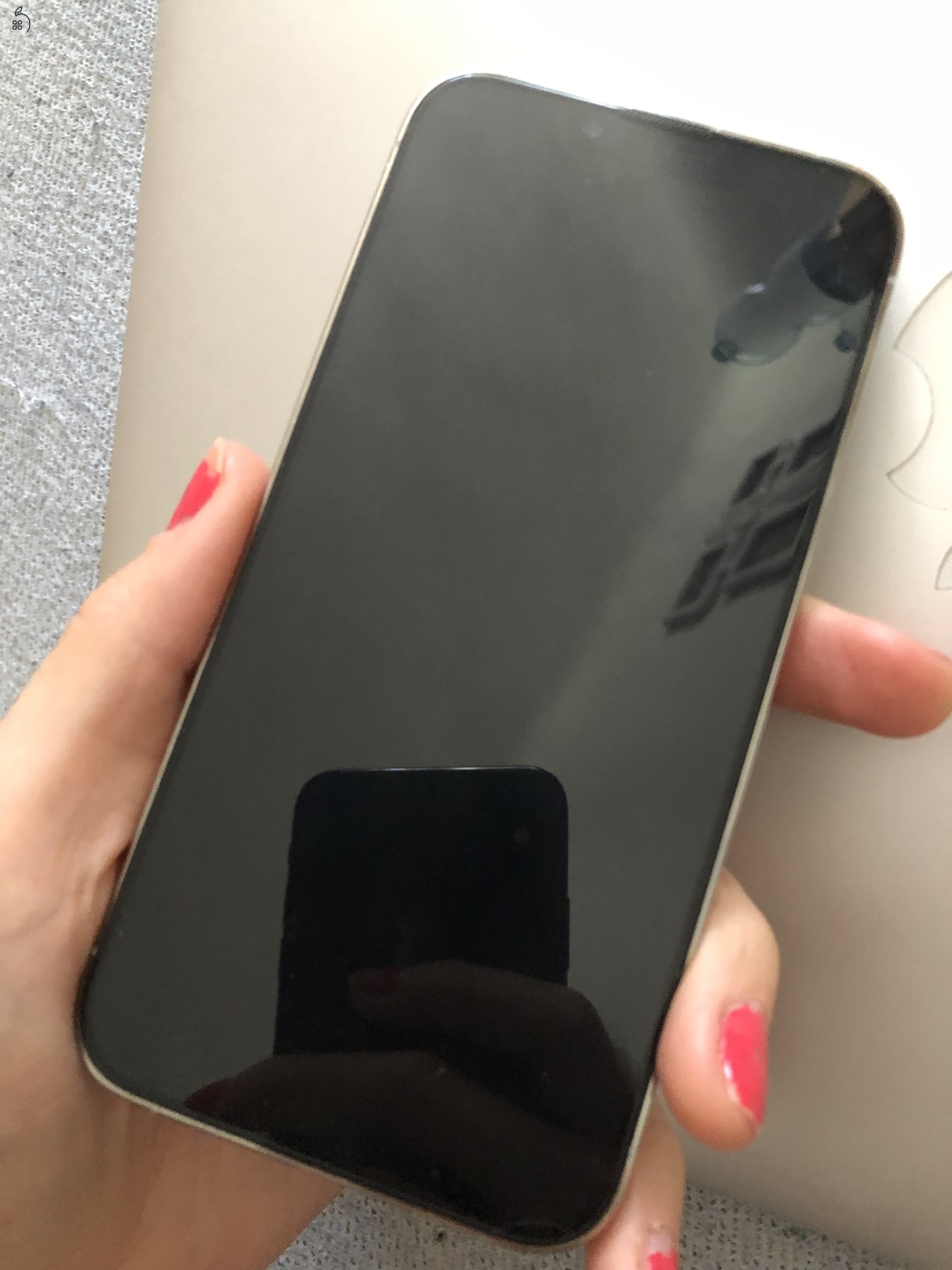 Eladó karcmentes, szép állapotú Iphone 13Pro