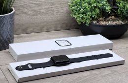 Apple Watch S7 Midnight 45mm 2 ÉV Garanciával Számlával
