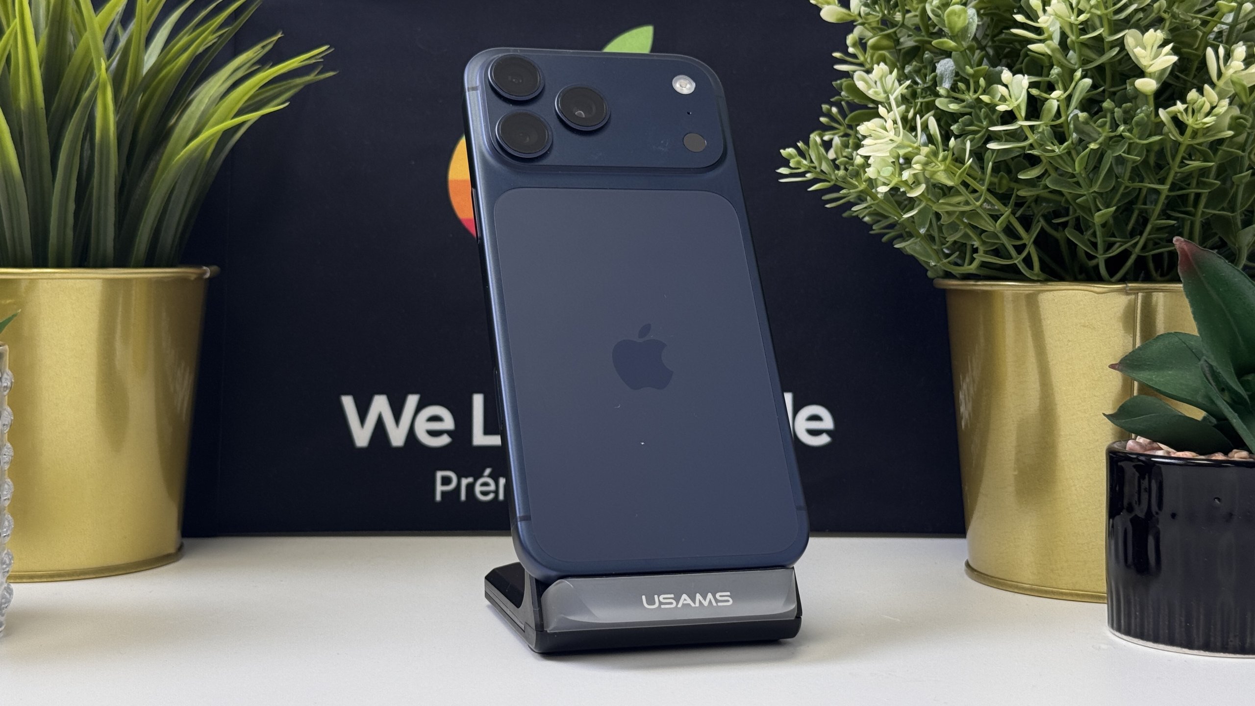 iPhone 17 Pro Max 256GB, Mélykék, Független, Számla, 1 Év Garancia, 100%