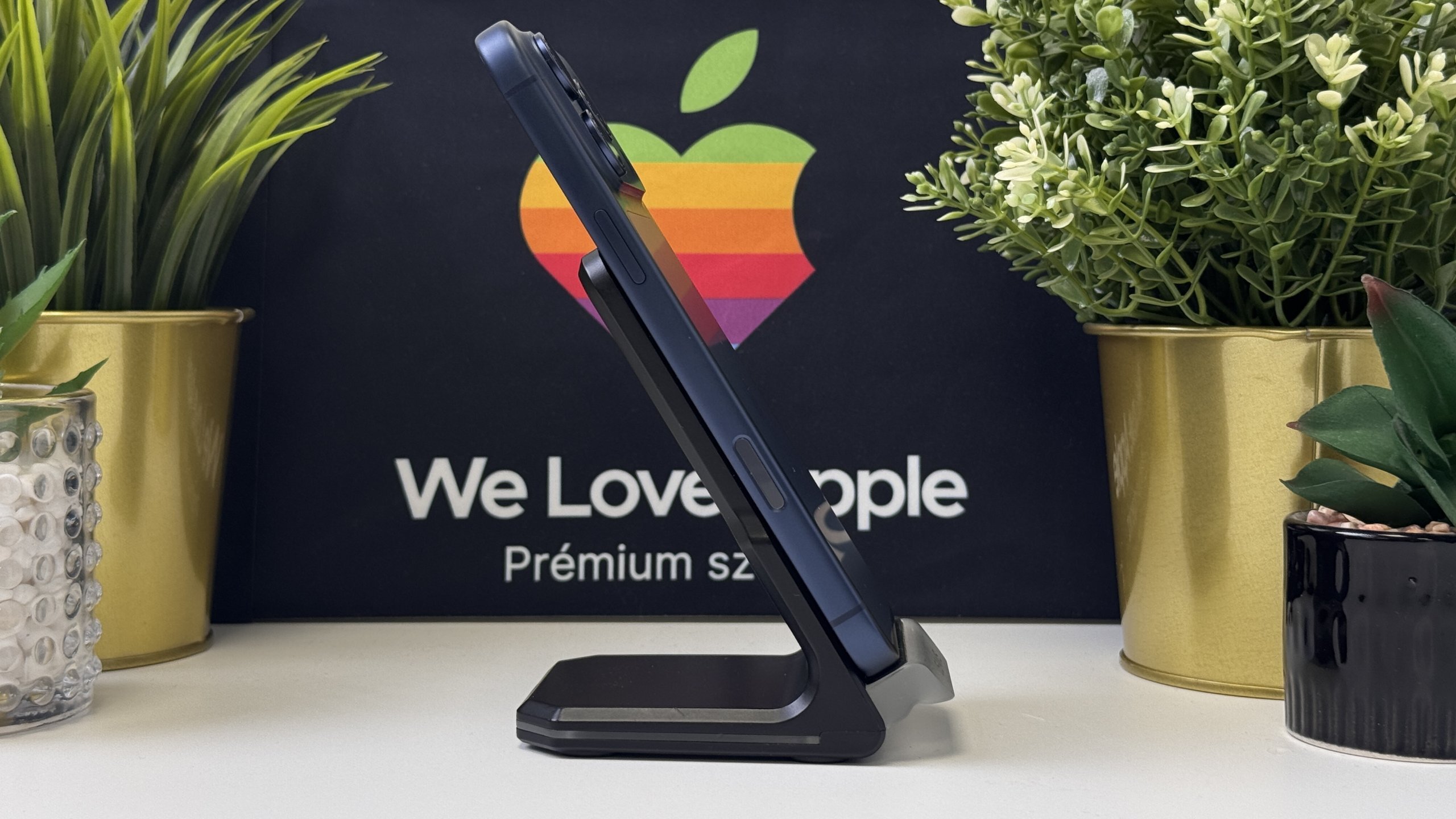iPhone 17 Pro Max 256GB, Mélykék, Független, Számla, 1 Év Garancia, 100%