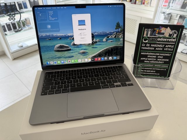 MacBook Air M2 13