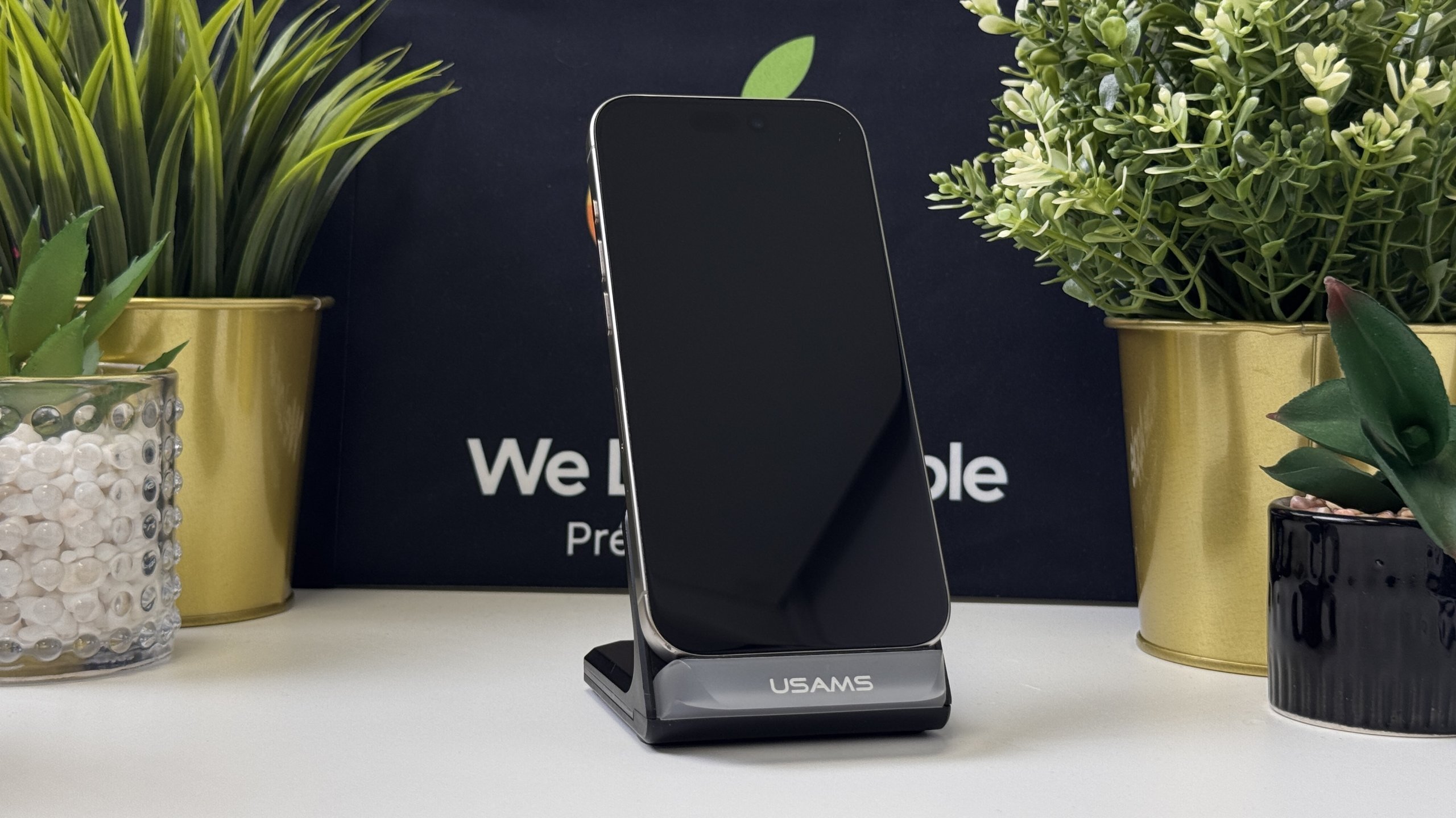 iPhone 15 Pro 256GB, Fekete Titán, Független, Számla, 1 Év Garancia, 100%