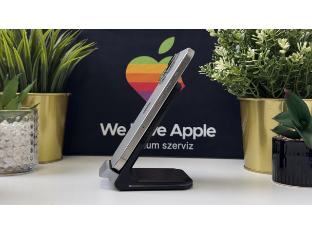 iPhone 15 Pro 256GB, Fekete Titán, Független, Számla, 1 Év Garancia, 100%