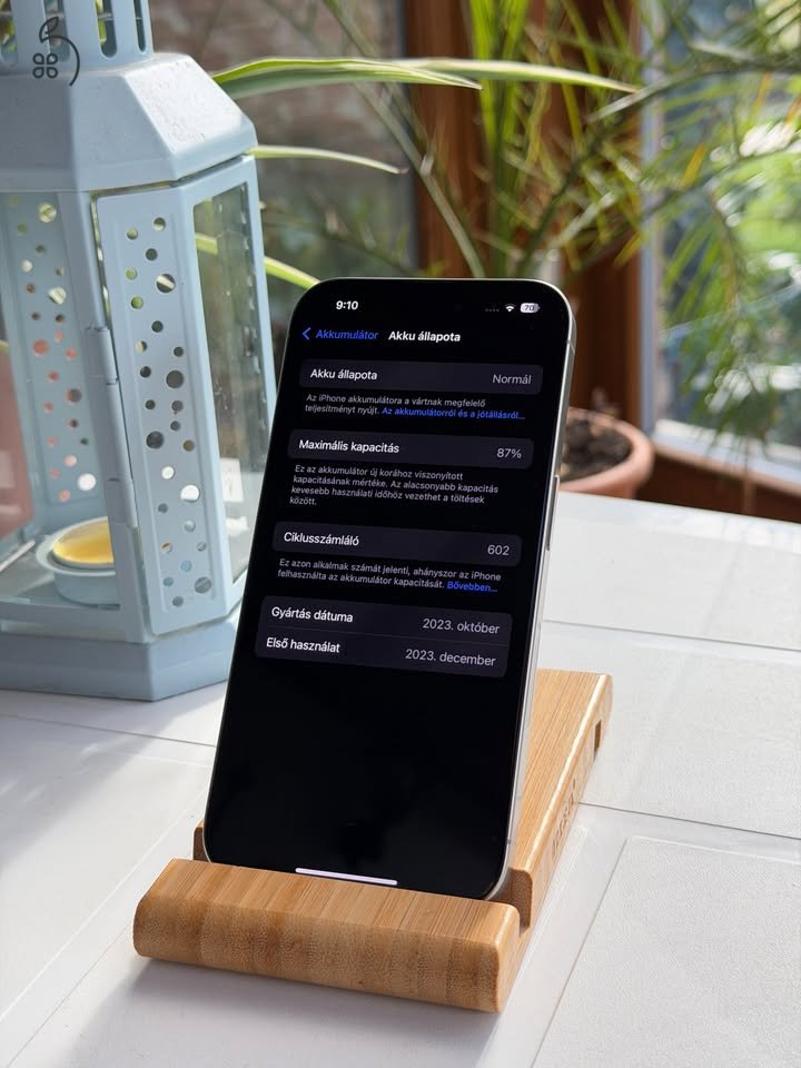Iphone 15 Pro 128 GB Natúr Titánium FÜGGETLEN 87% AKKU Karcmentes, Hibátlan