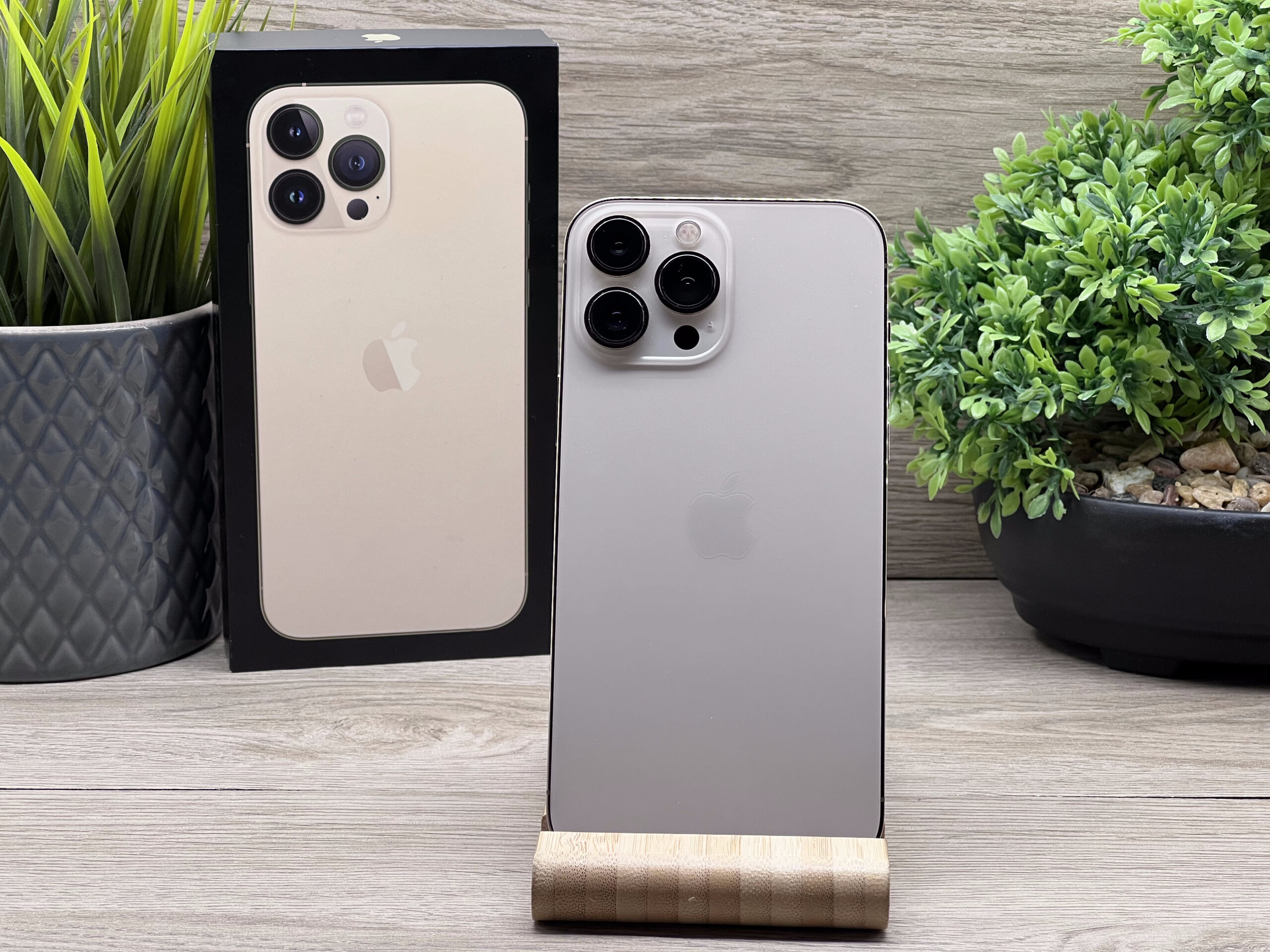 Hibátlan iPhone 13 Pro Max Gold 256GB 2 ÉV Garanciával 91%