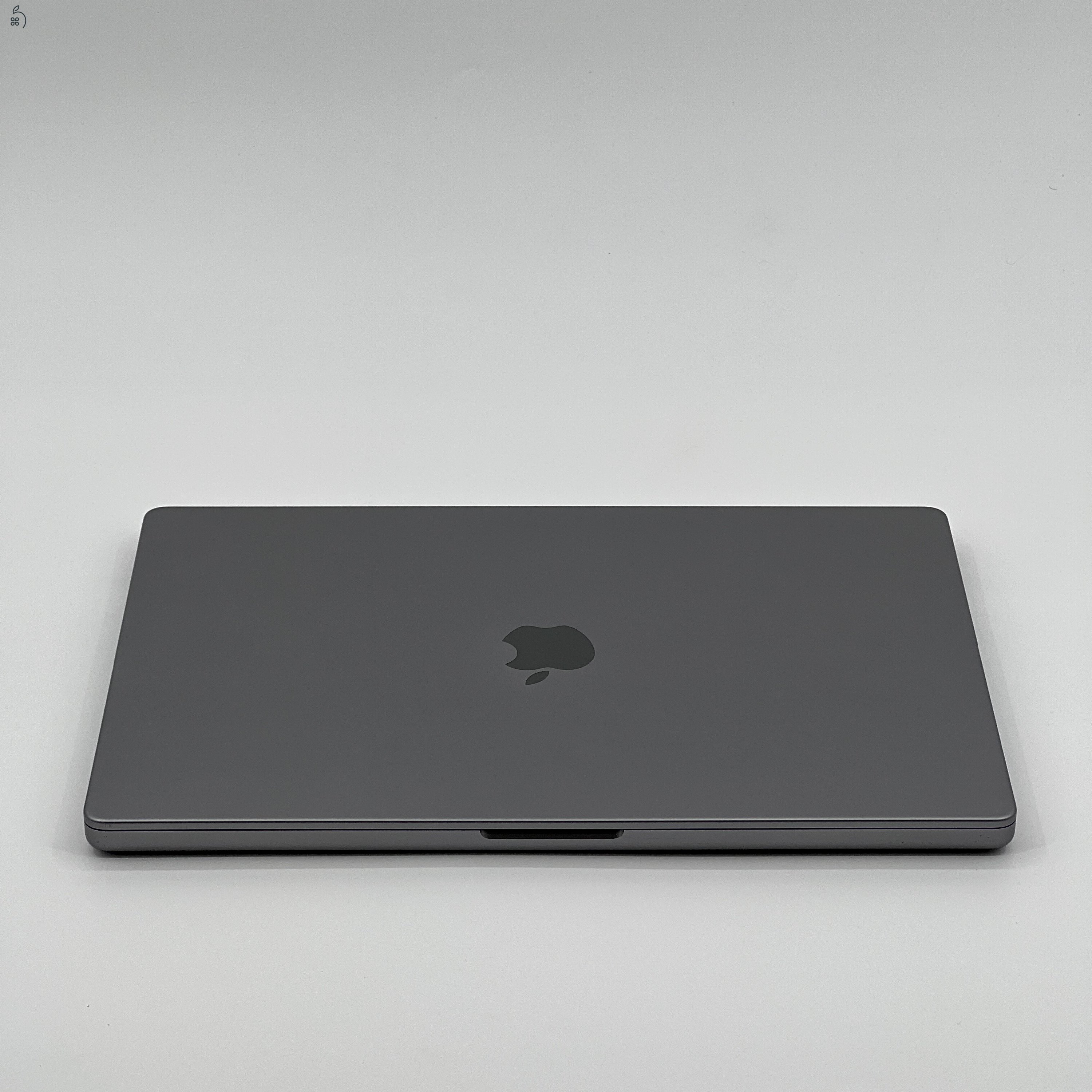 MacBook Pro 16″ 2021, M1 Pro 10 Cores, 16 GB RAM, 16 core GPU, 512 GB SSD, Space Gray 27% Áfás,