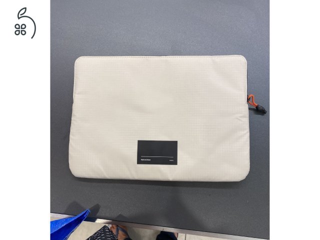 MacBook Air 13” Native Union tok