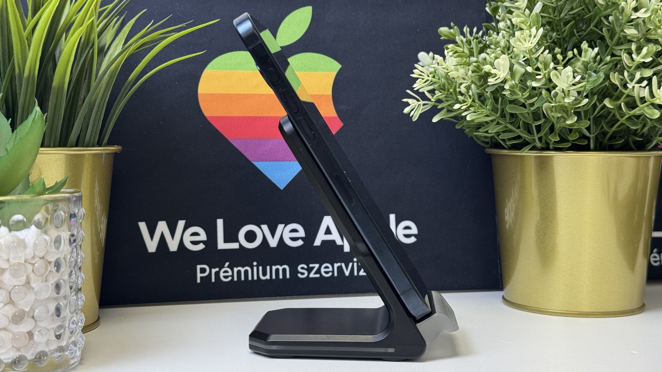 iPhone 15 Pro Max 256GB, Kék Titán, Független, Számla, 1 Év Garancia, 87%
