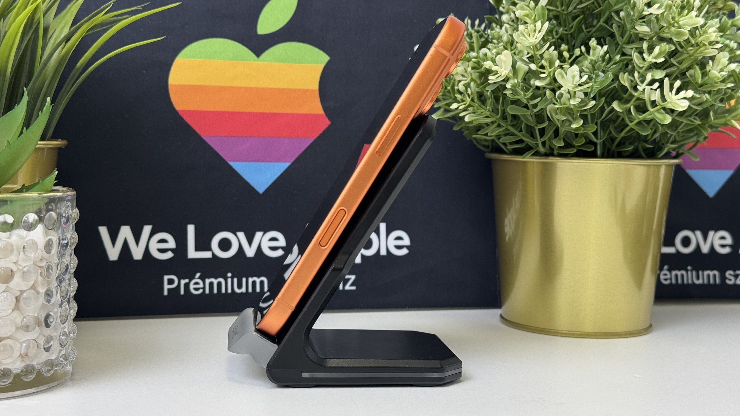 iPhone 17 Pro 256GB, Kozmosznarancs, Független, Számla, 1 Év Garancia, 100%