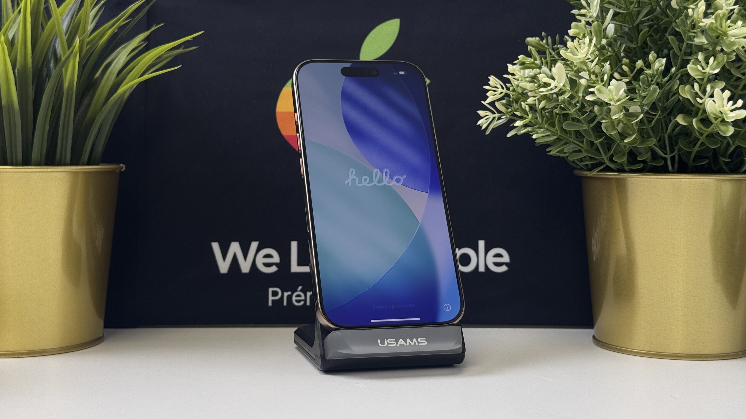 iPhone 16 Pro 256GB, Sivatagszínű Titán, Független, Számla, 1 Év Garancia, 90%