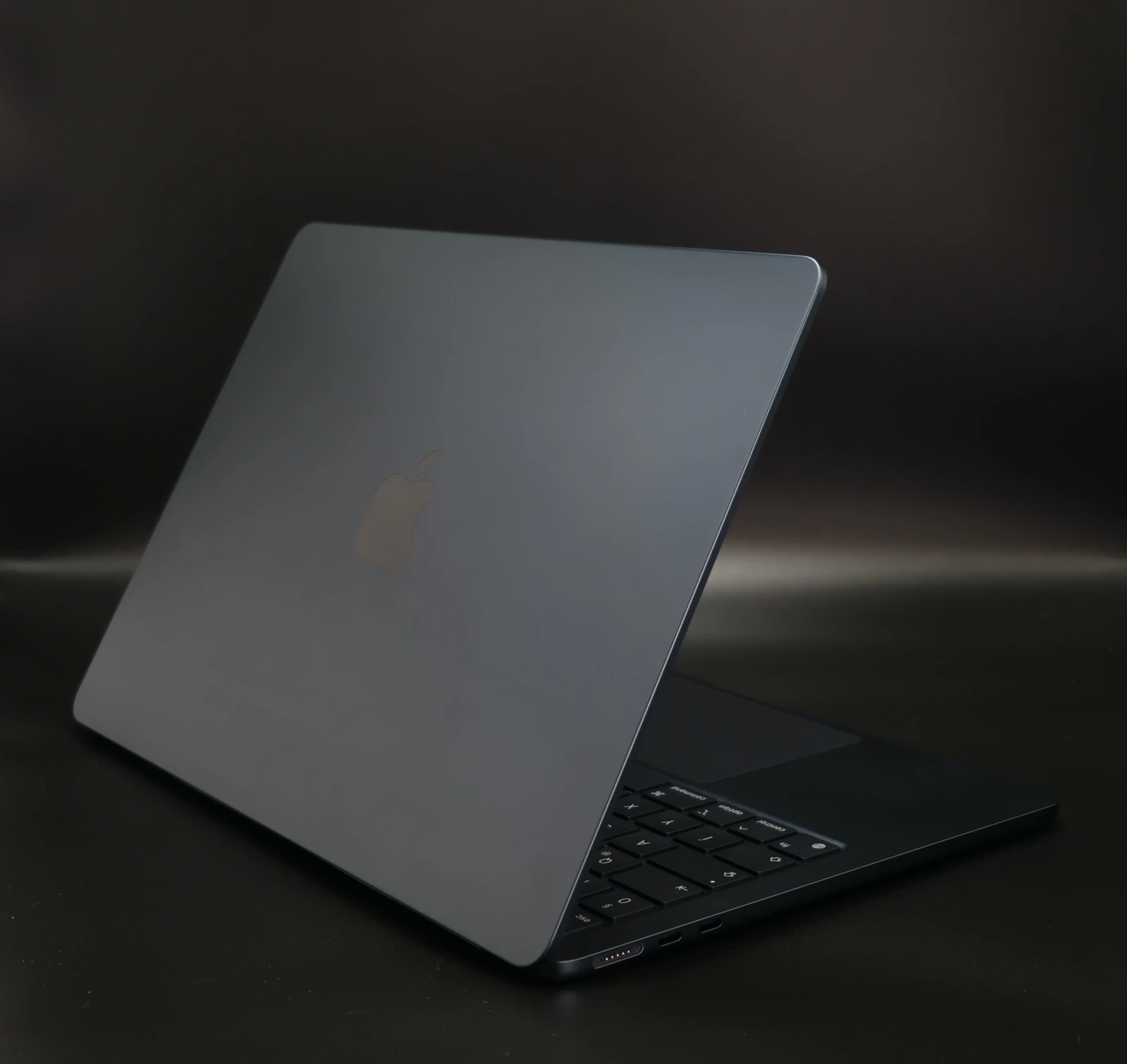 Apple MacBook Air M3 2024 13