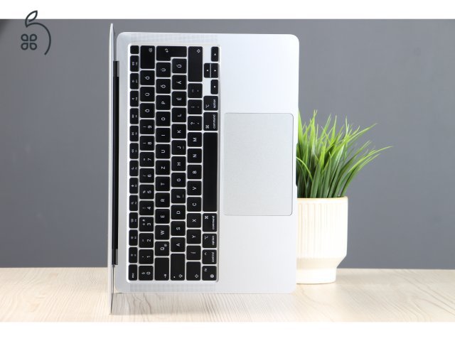 MacBook Air 13