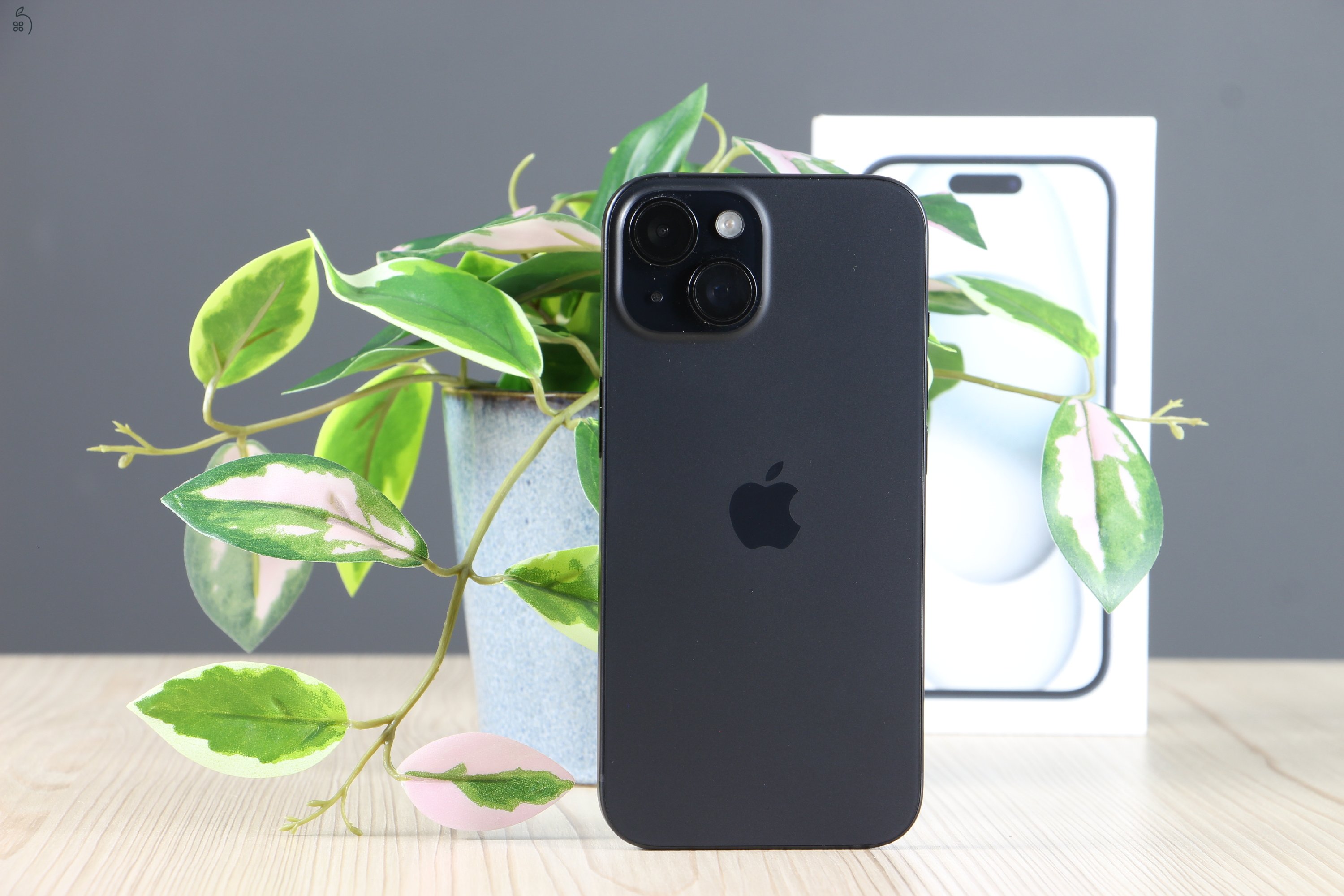 Apple iPhone 15 128GB midnight A US-8156