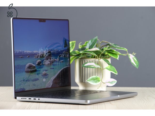 Apple Macbook Pro 14
