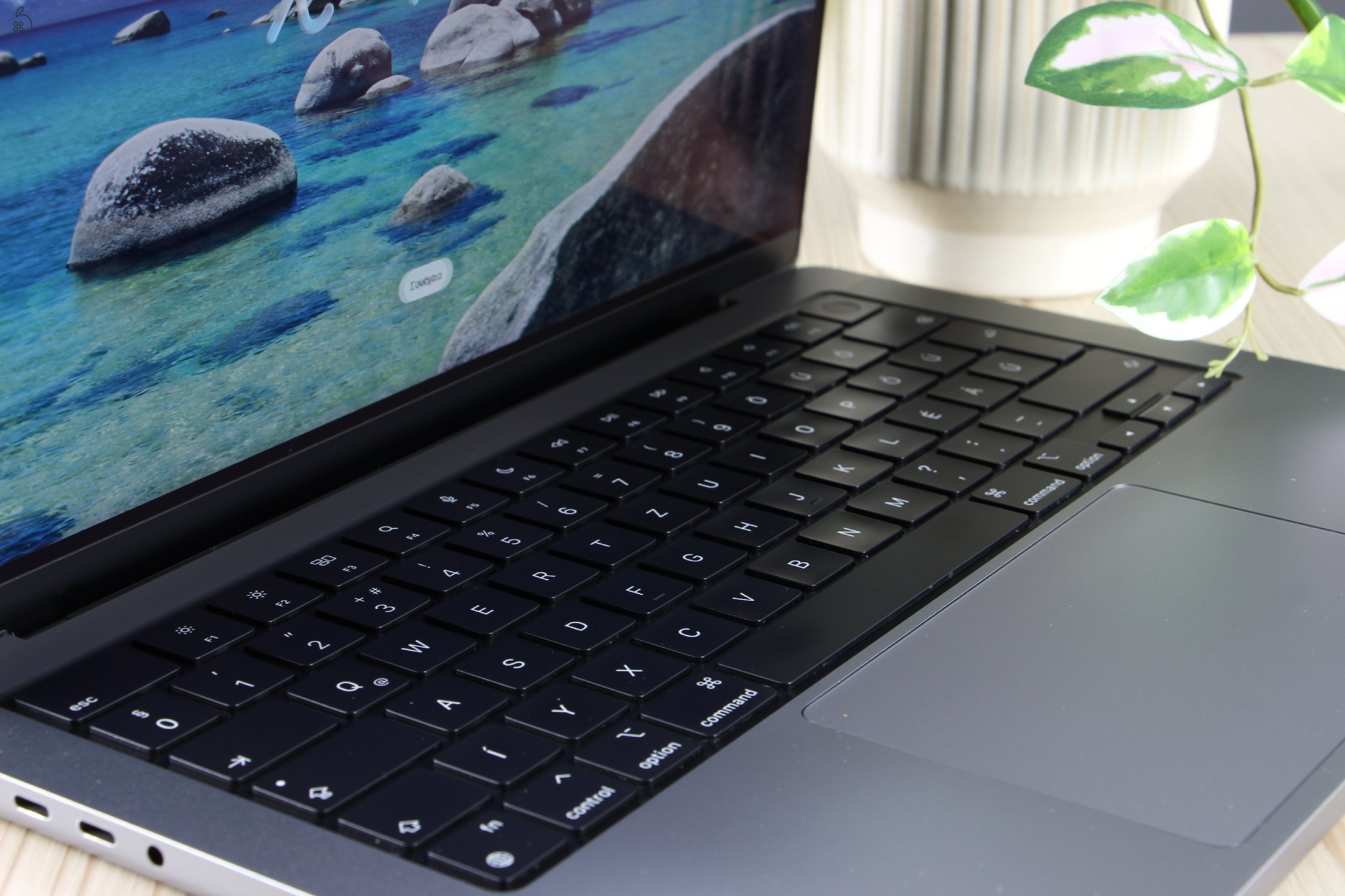 Apple Macbook Pro 14