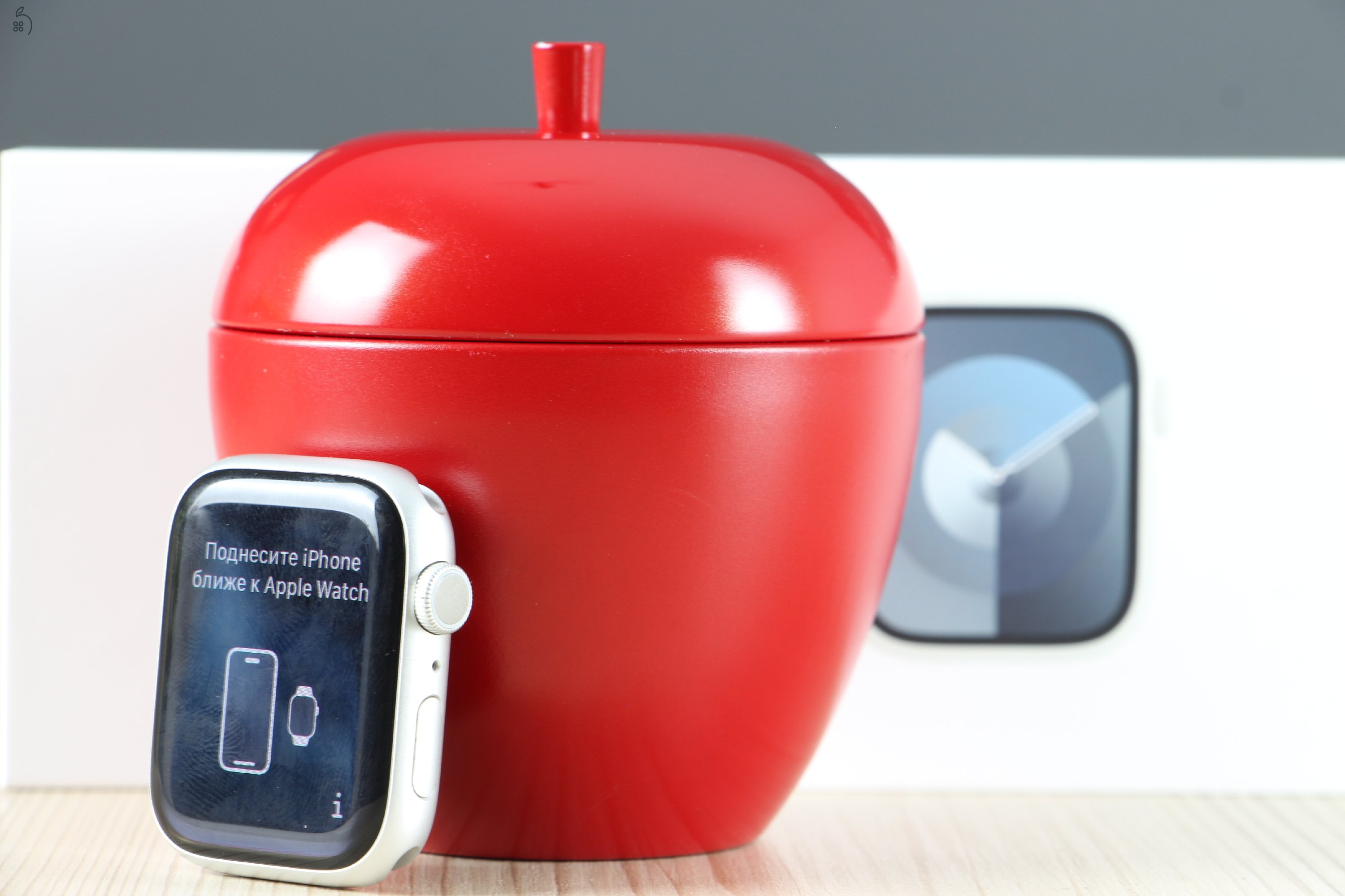 Újszerű Apple Watch S9 45mm GPS ezüst A+ US-8155