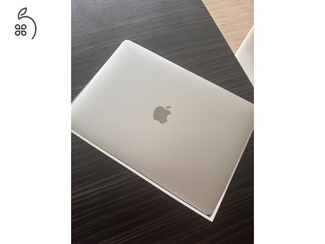 Eladó MacBook Air M1 13