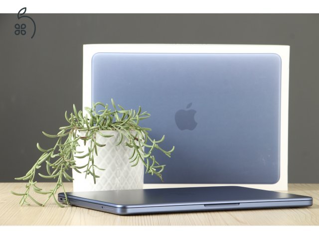 Újszerű Apple Macbook Neo 256/ 8GB kék HUN A+ US-8147