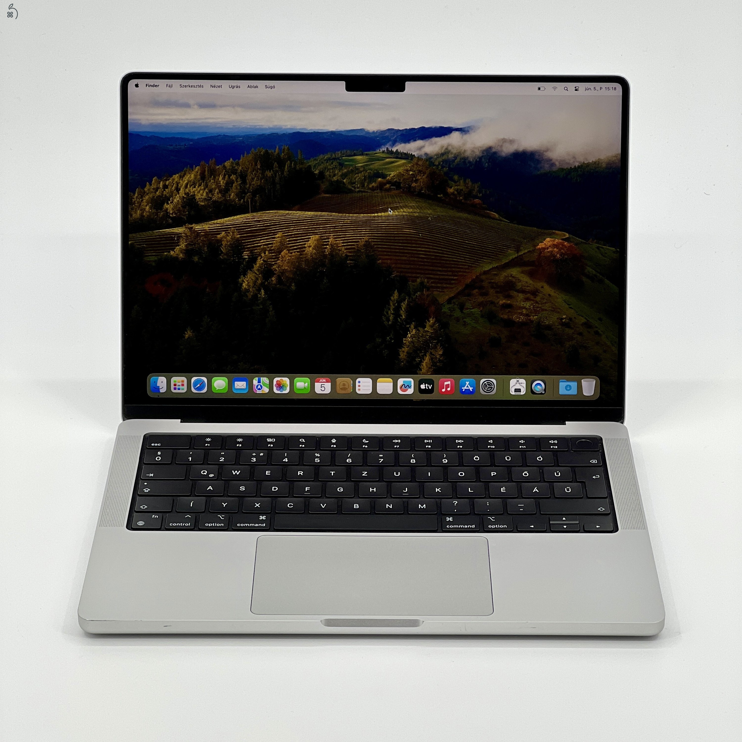 MacBook Pro 14″ 2021, M1 Max , 64 GB RAM, 10 core CPU, 24 core GPU, 512GB SSD 27% Áfás. (0505AB)