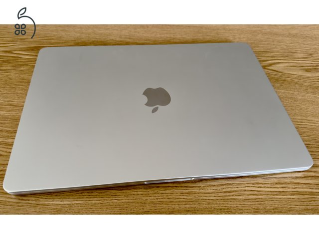 Eladó Apple MacBook Air 15” M2 (2023) – Garanciás, újszerű állapot