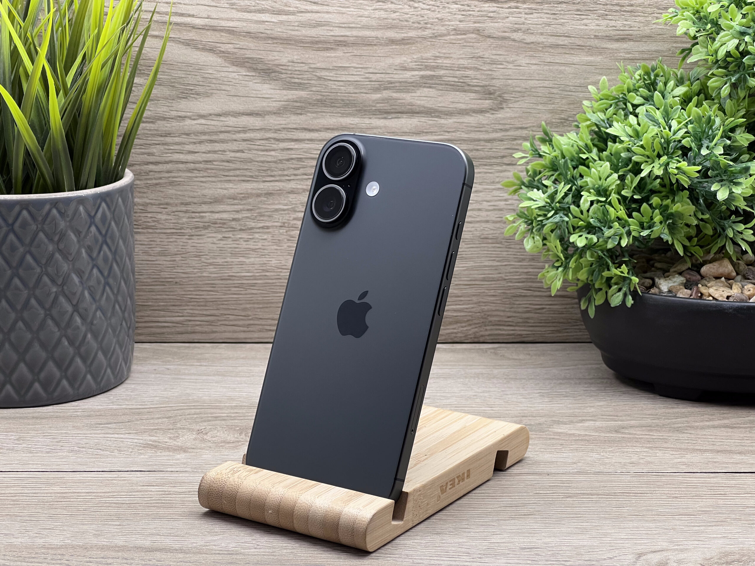 Hibátlan iPhone 17 Black 256GB 2 ÉV Garanciával 100%
