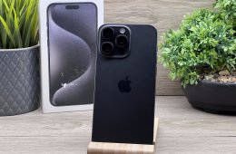 Hibátlan iPhone 15 Pro Max Black Titanium 256GB 2 ÉV Garanciával 90%