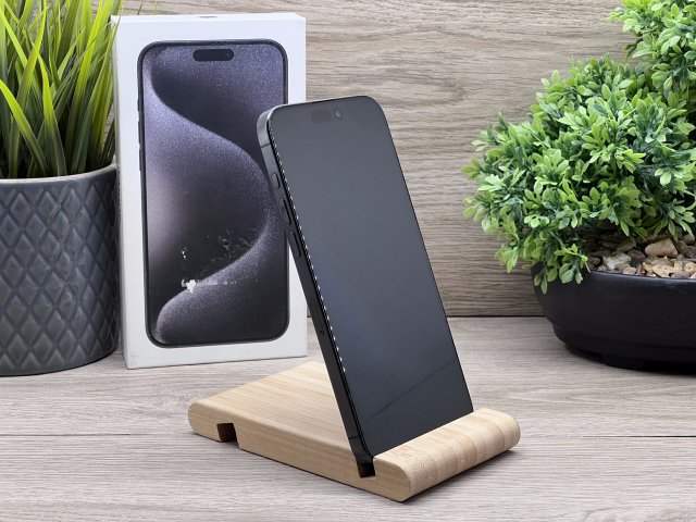 Hibátlan iPhone 15 Pro Max Black Titanium 256GB 2 ÉV Garanciával 91%